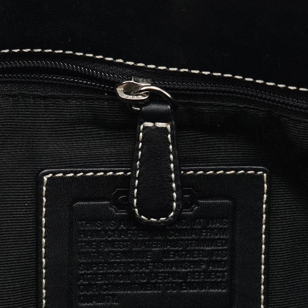 6845 Grey Black Signature Soft Clip Shoulder Bag