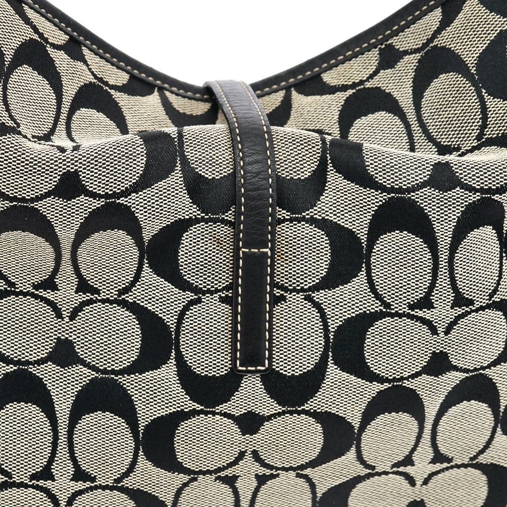 6845 Grey Black Soho Shoulder Bag