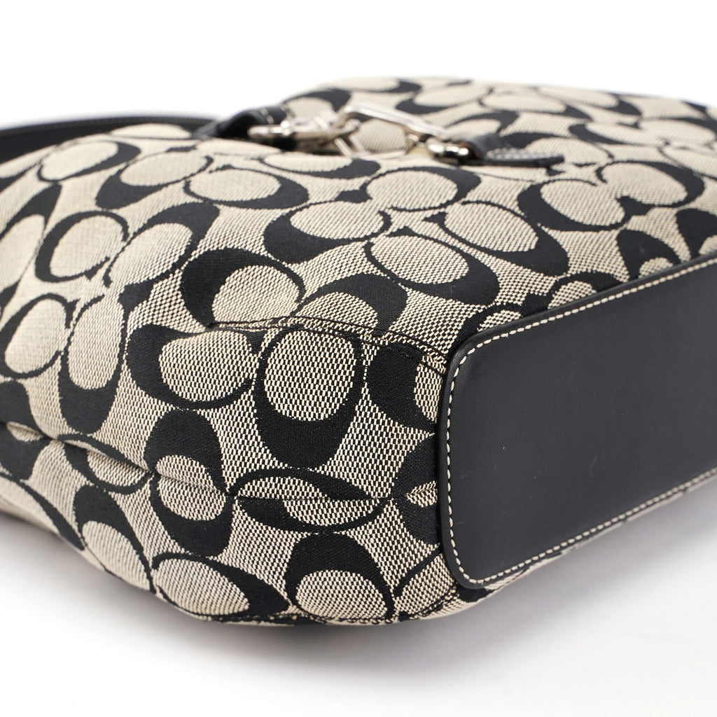 6845 Grey Signature C Clasp Hobo Shoulder Bag