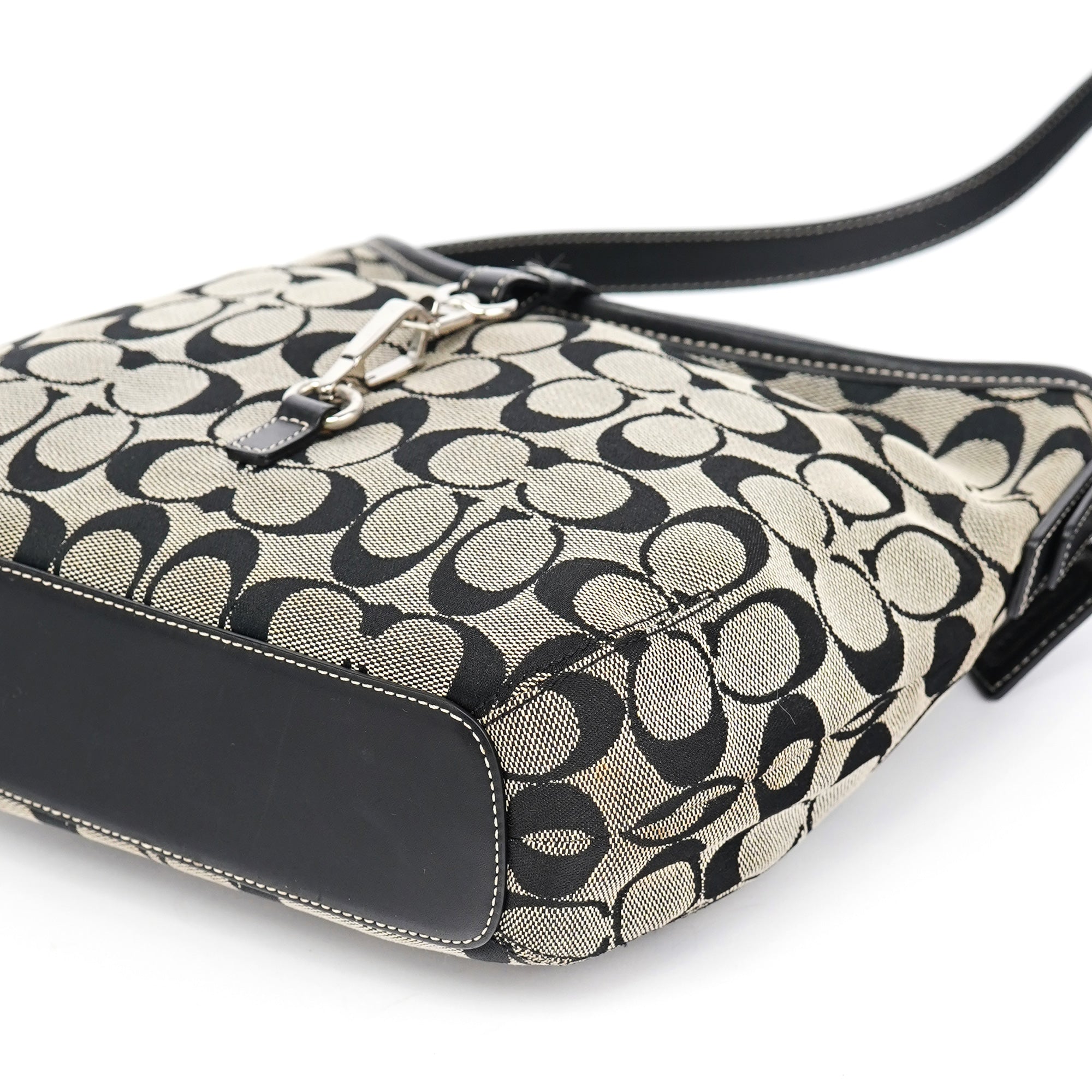 6845 Grey Signature C Soho Shoulder Bag