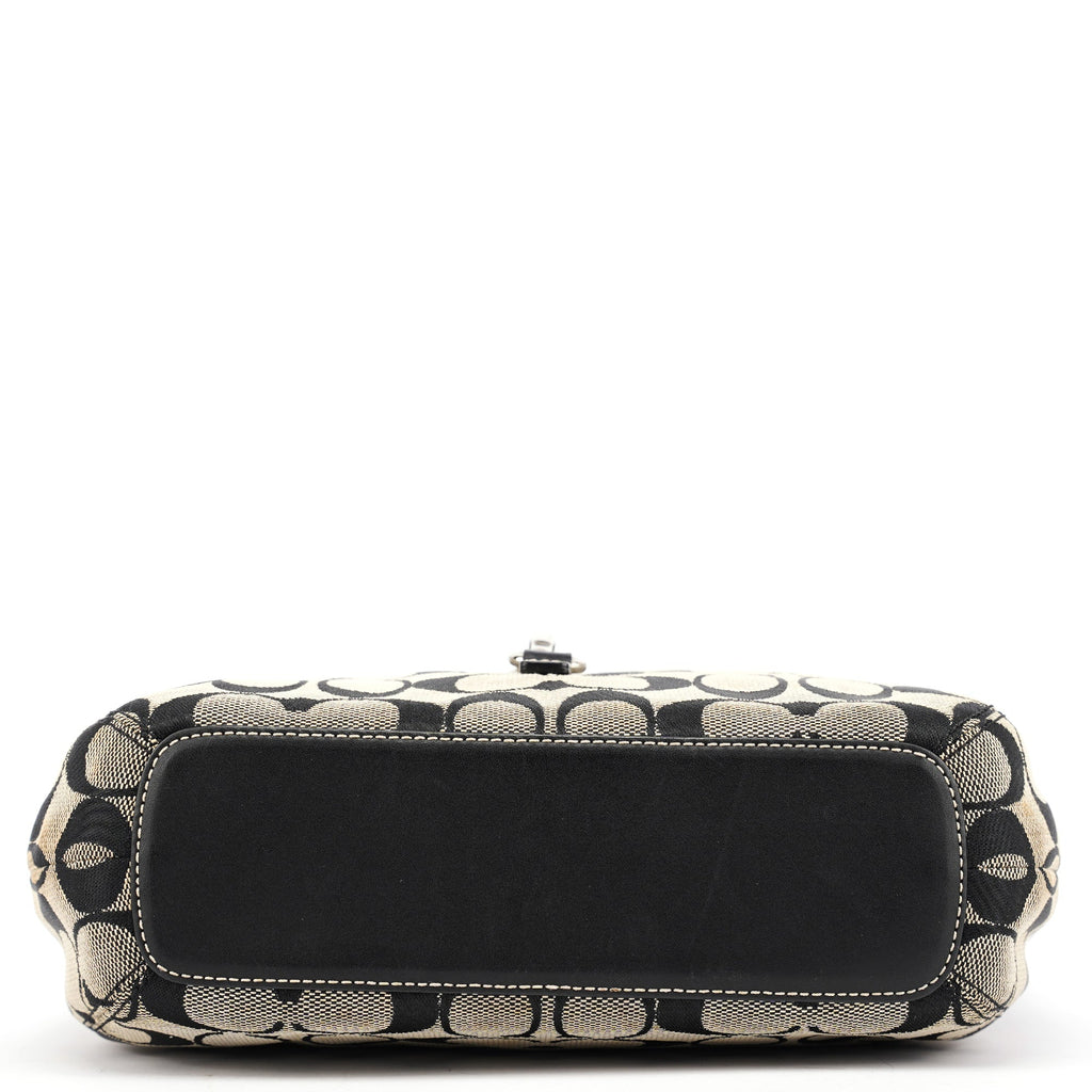 6845 Grey Signature C Soho Shoulder Bag