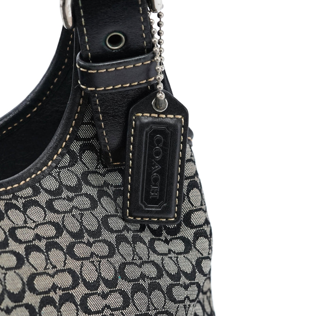 7074 Grey Signature C Soho Shoulder Bag