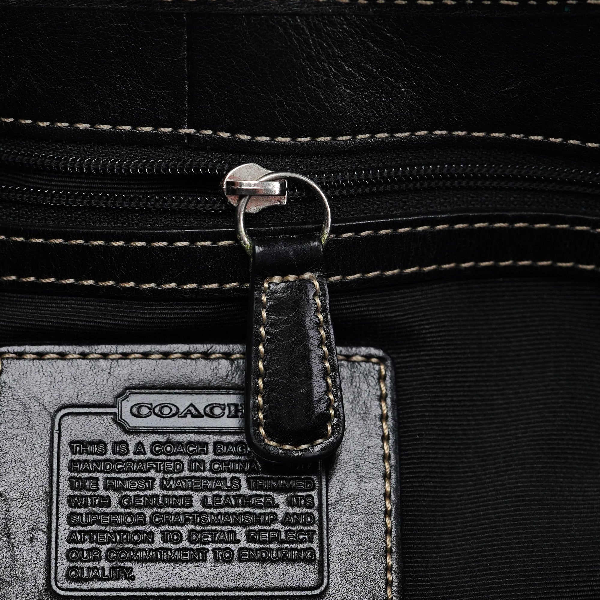 7074 Grey Signature C Soho Shoulder Bag