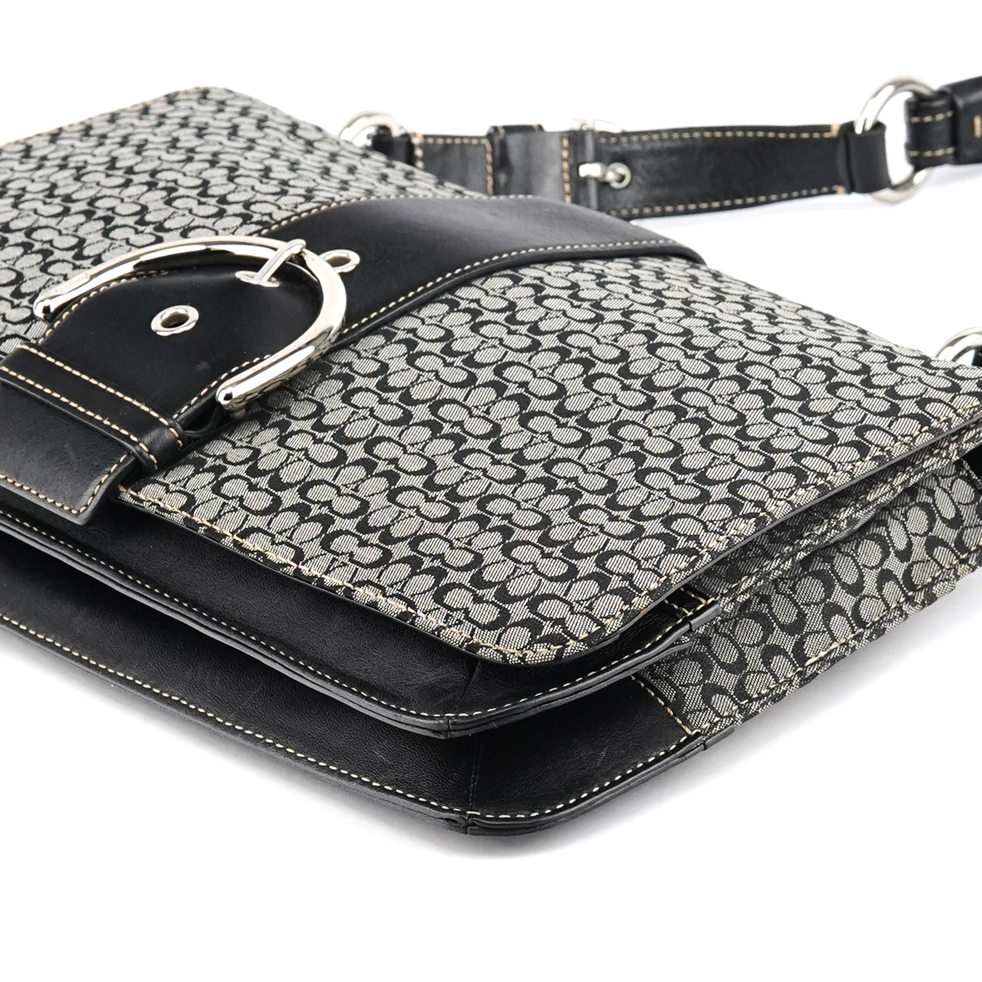 7076 Grey Black Signature Soho Top Handle Bag