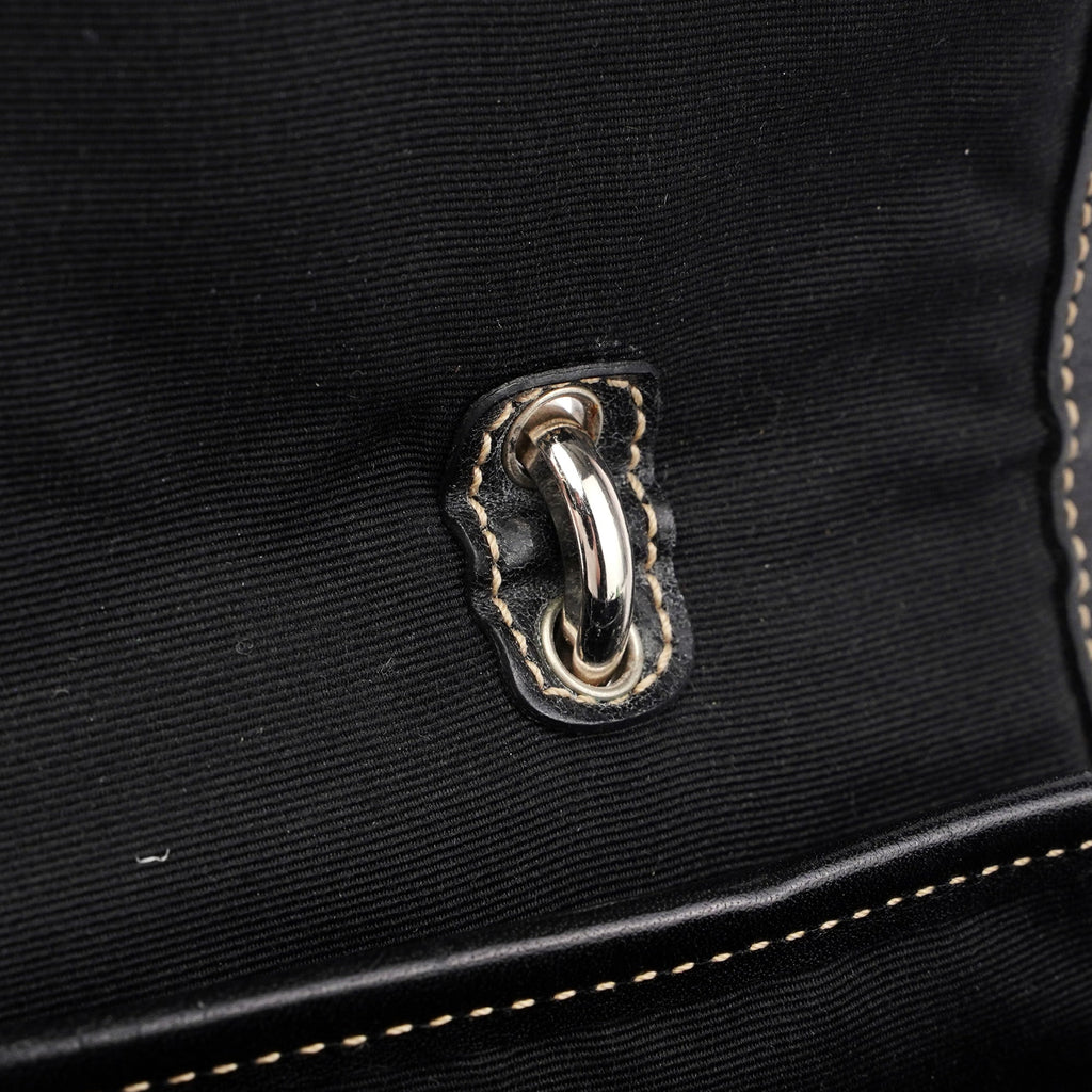 7078 Grey Signature C Soho Top Handle Bag