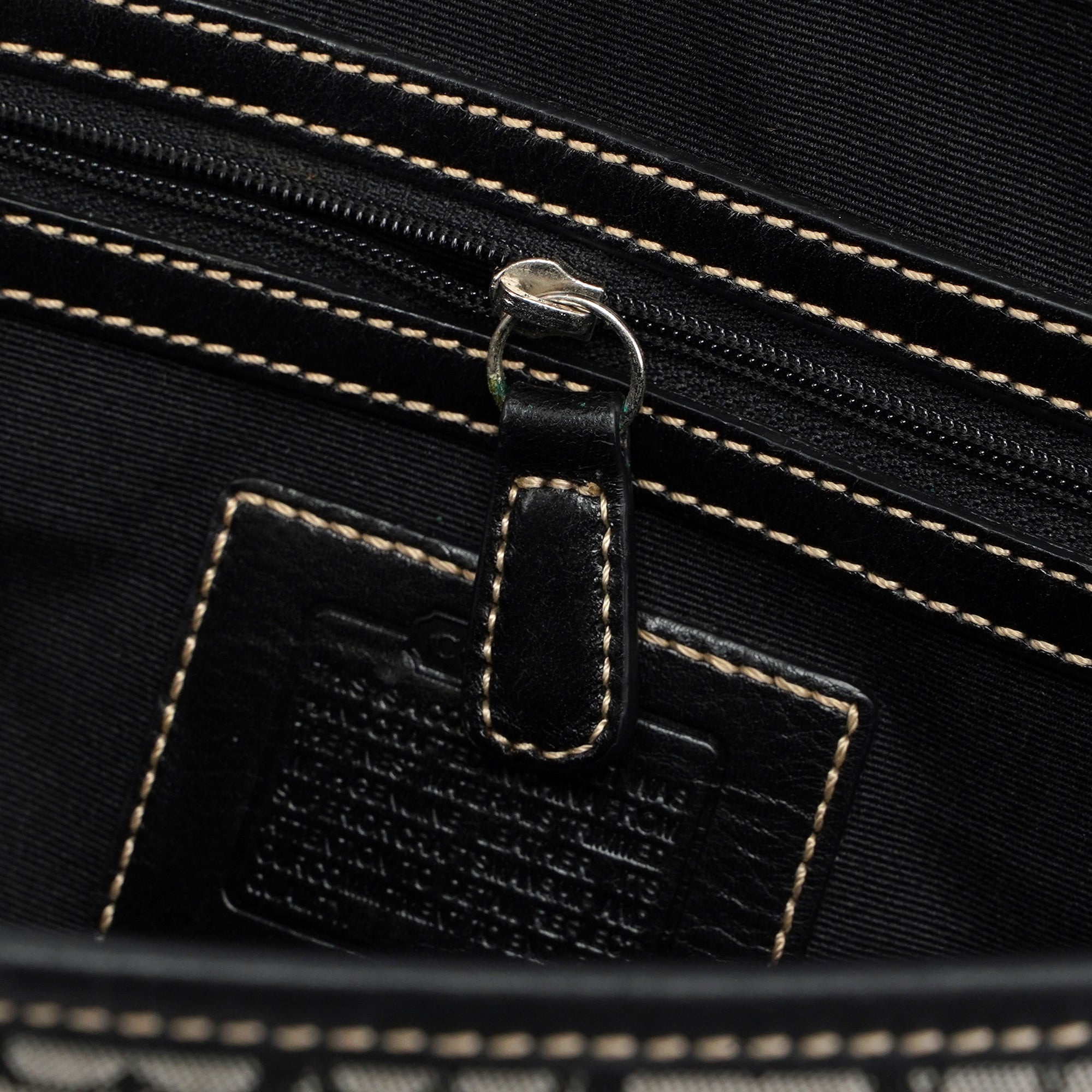 7080 Grey Signature C Soho Tote Bag