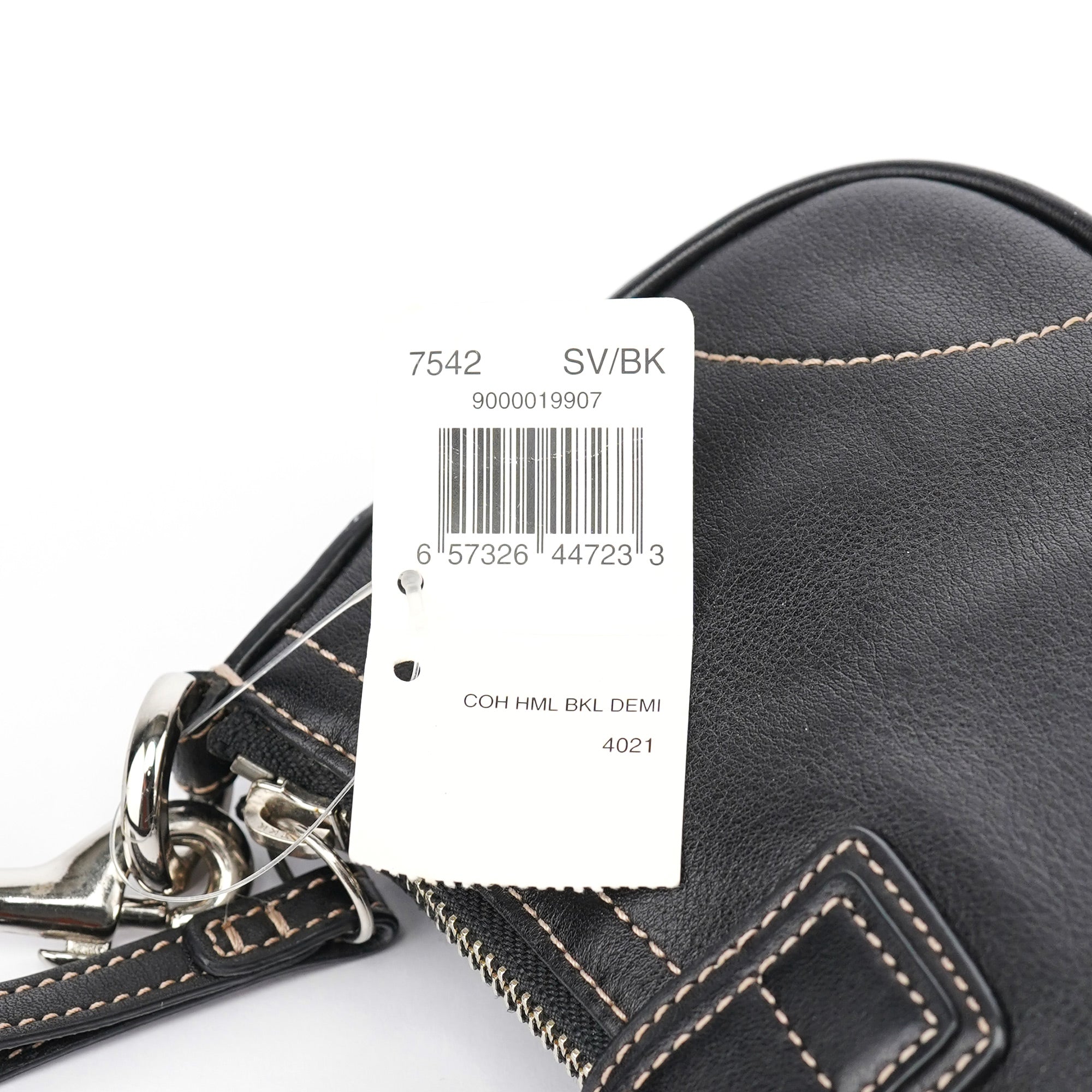 7542 Black Leather Soho Shoulder Bag