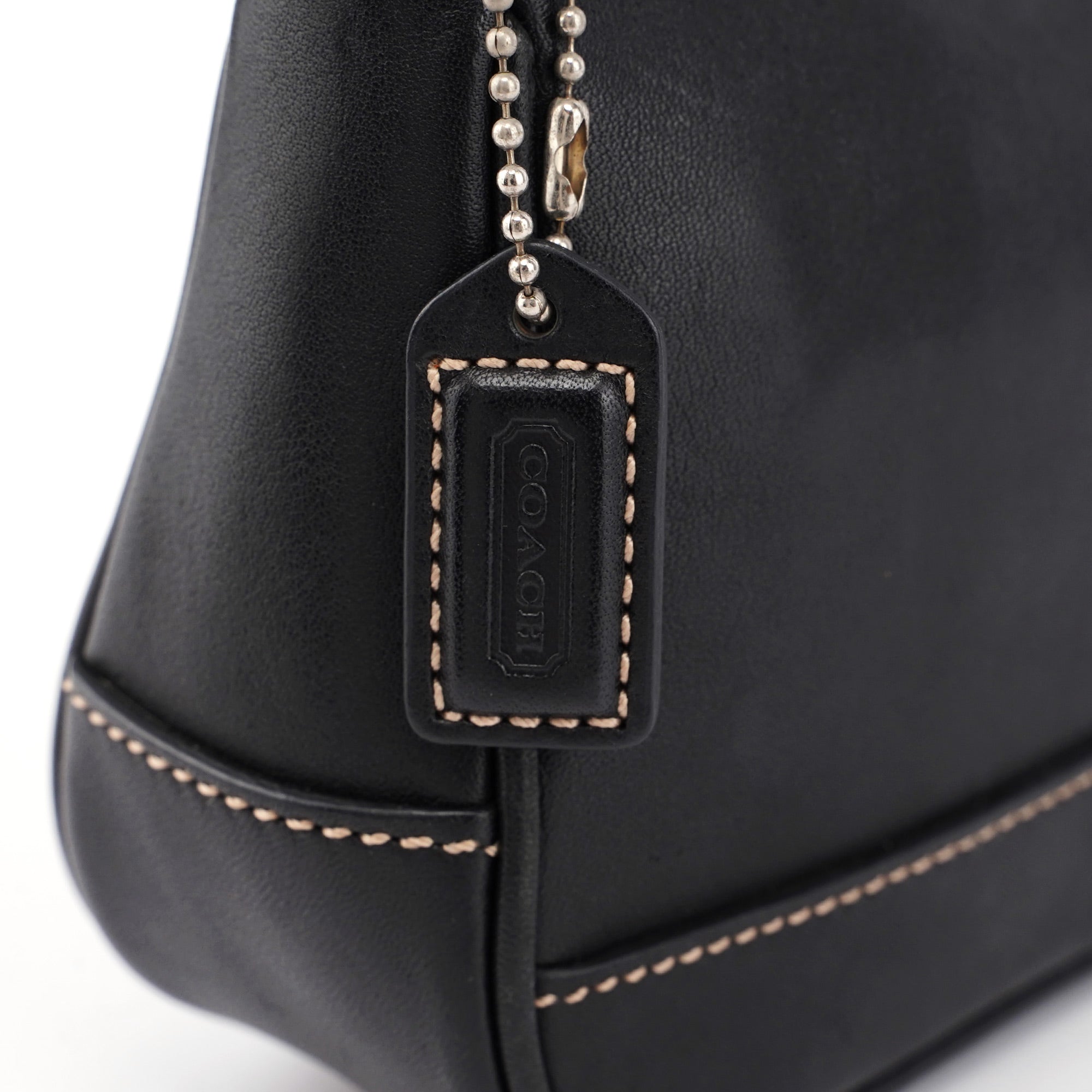 7785 Black Leather Signature Demi Shoulder Bag
