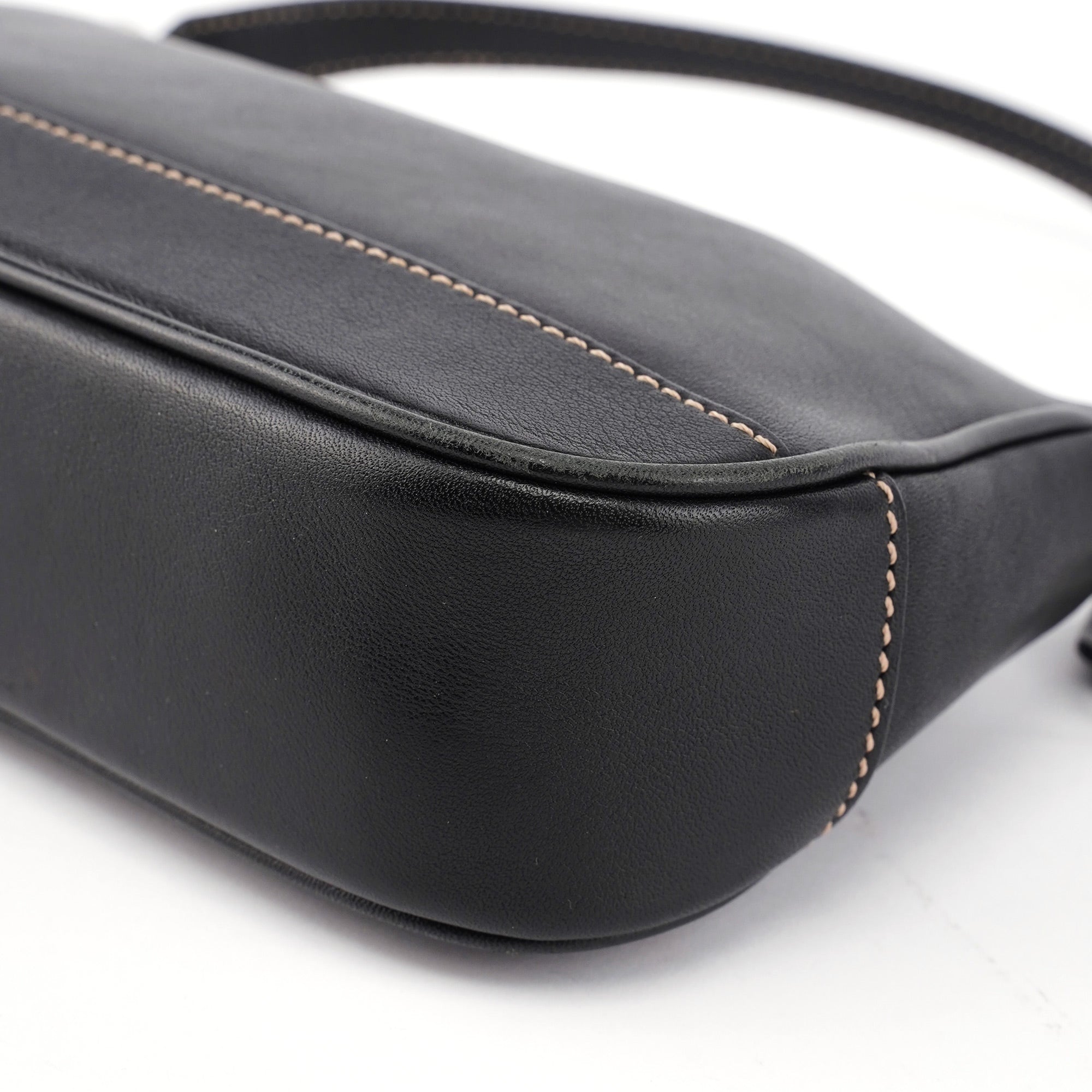 7785 Black Leather Signature Demi Shoulder Bag