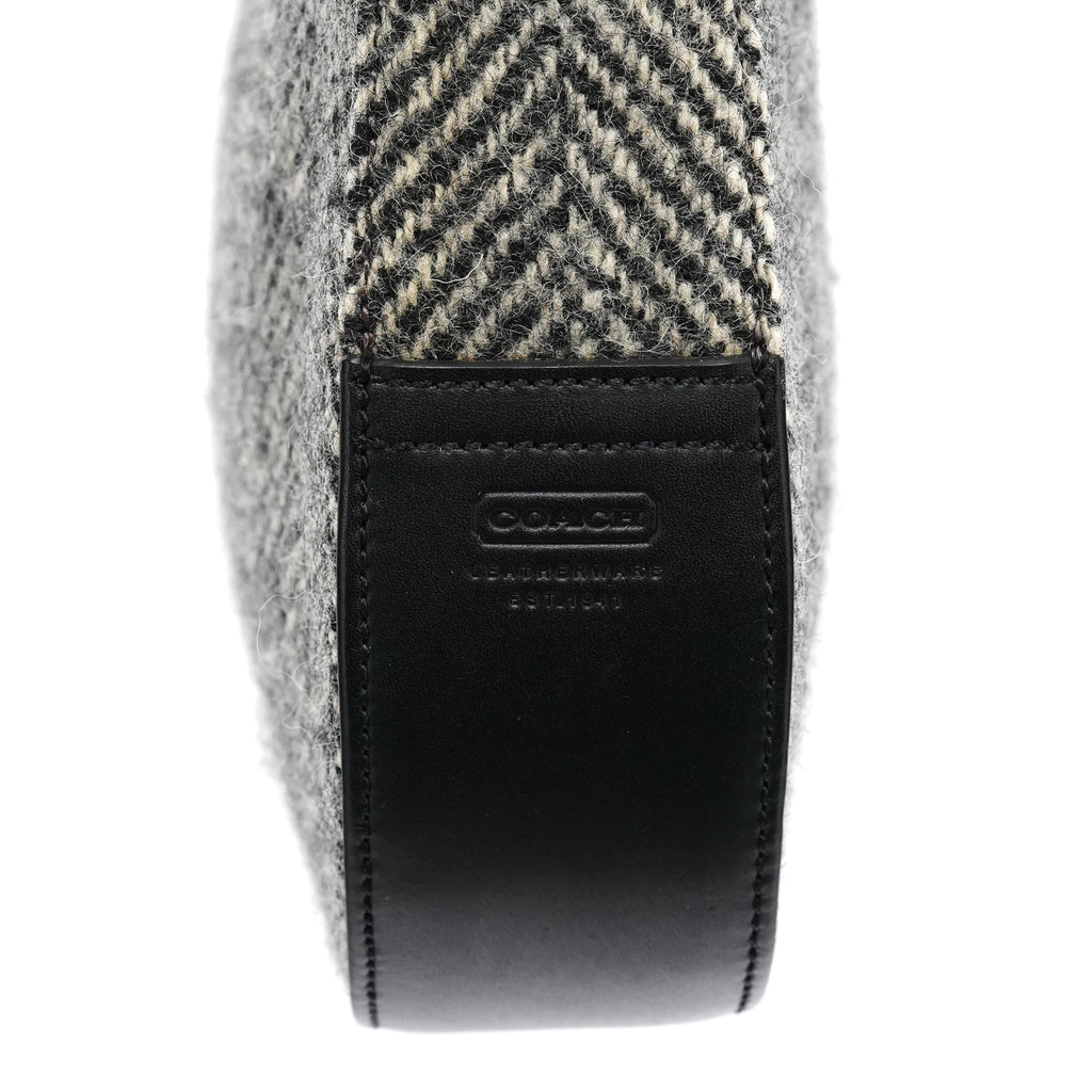 8121 Grey Herringbone Wool Shoulder Bag