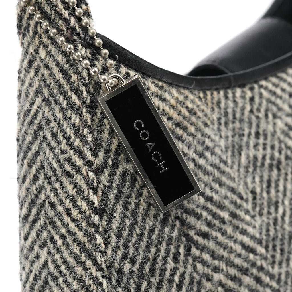 8121 Grey Herringbone Wool Shoulder Bag