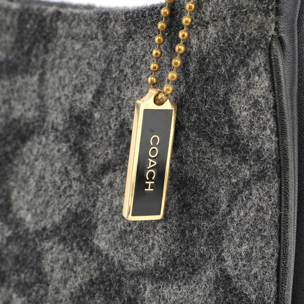 8307 Anthracite Wool Signature C Shoulder Bag
