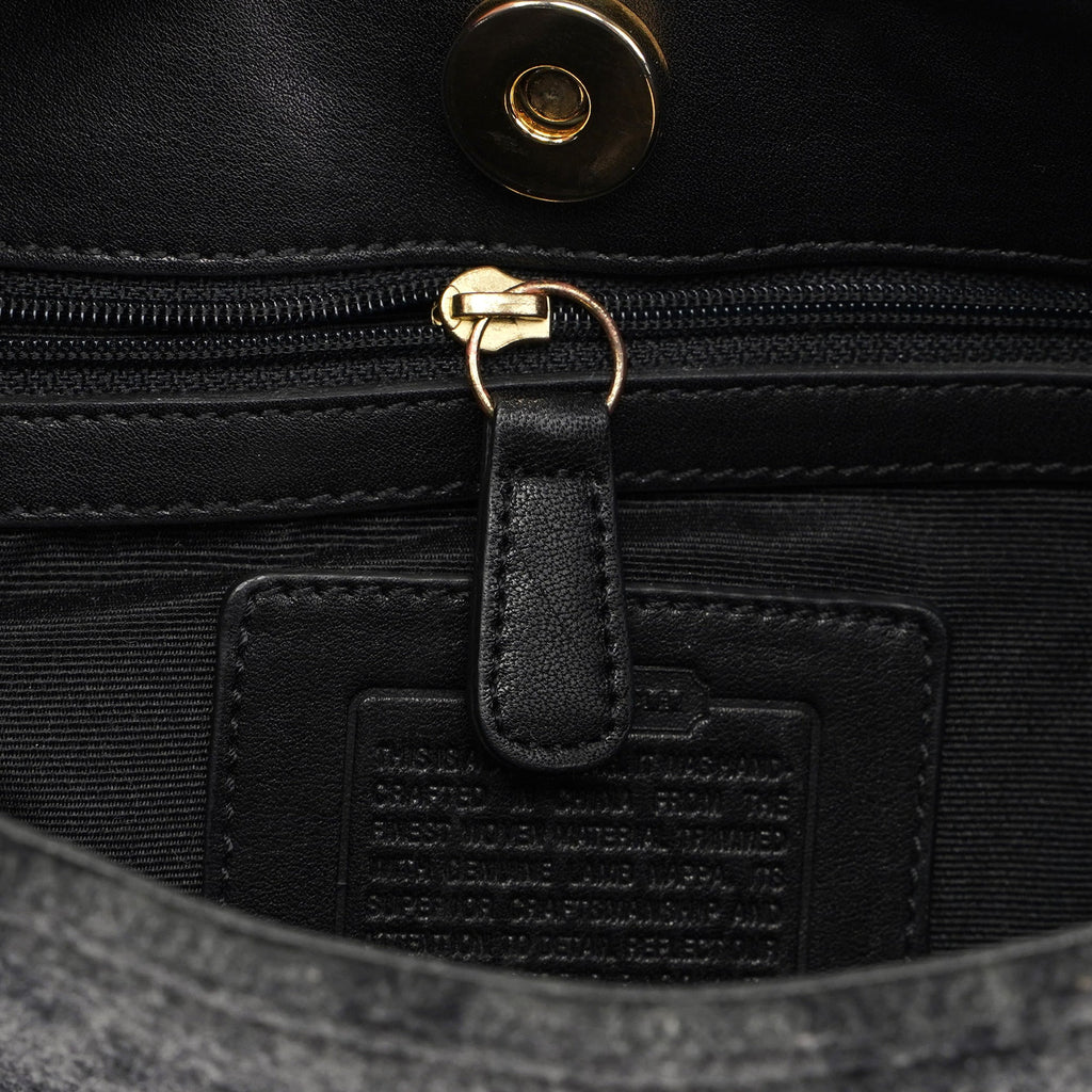8307 Anthracite Wool Signature C Shoulder Bag
