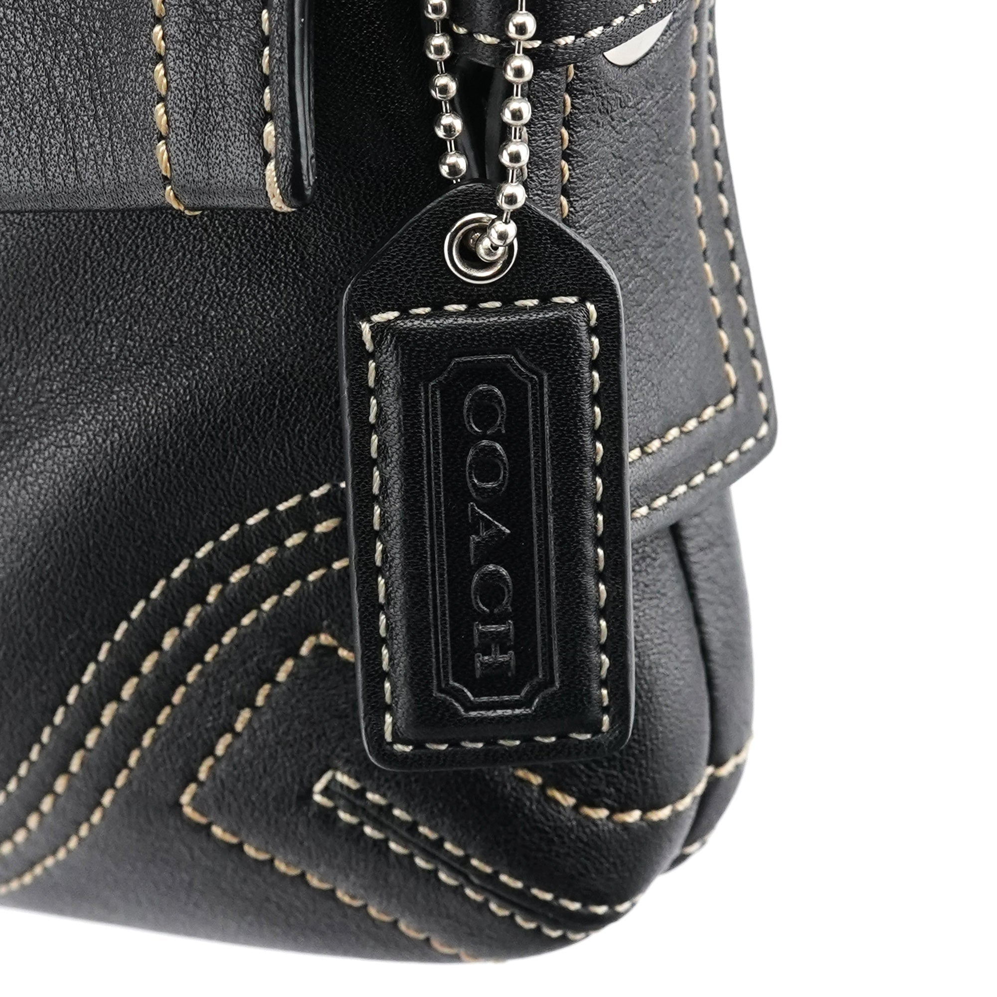 8A05 Black Leather Soho Shoulder Bag