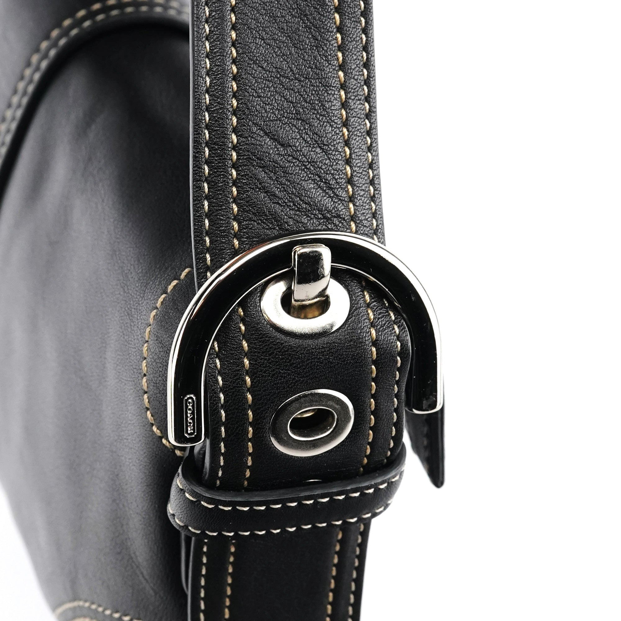 8A05 Black Leather Soho Shoulder Bag
