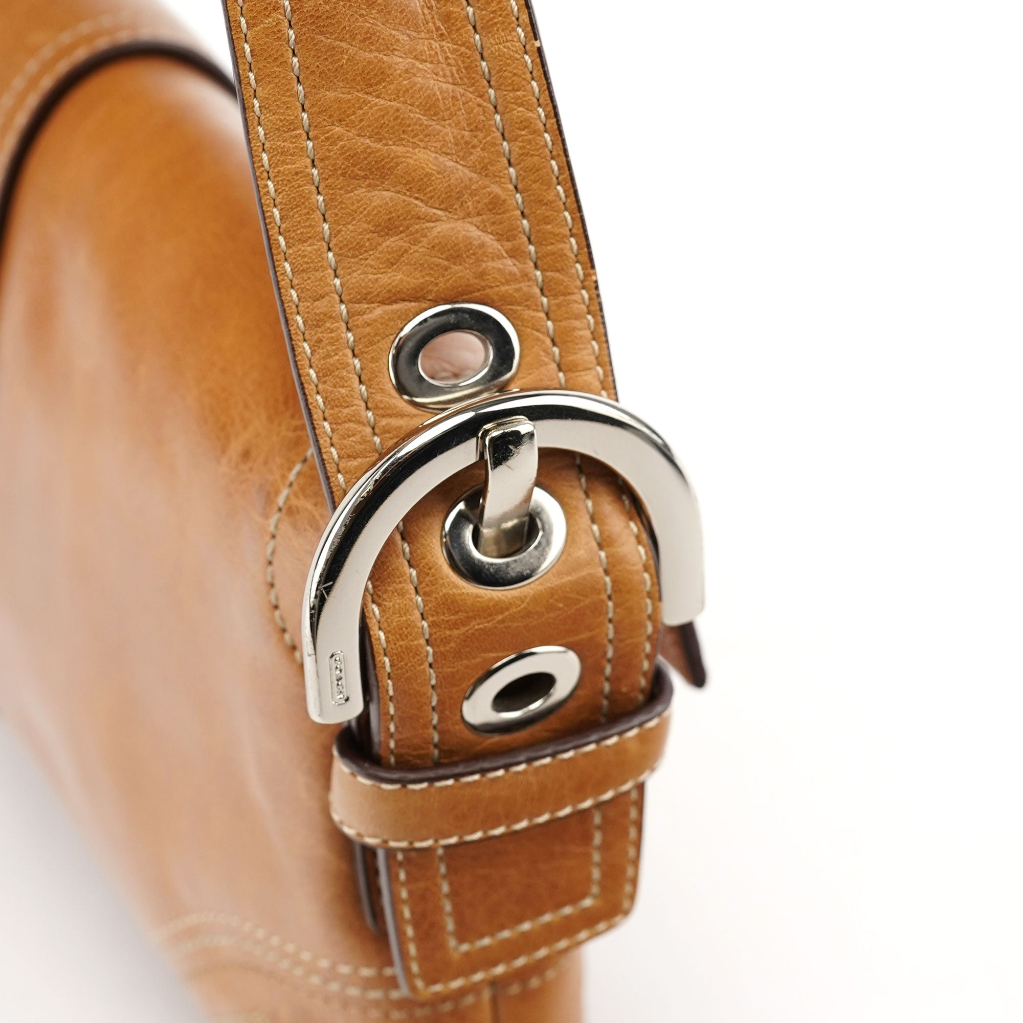 8A05 Brown Leather Soho Shoulder Bag