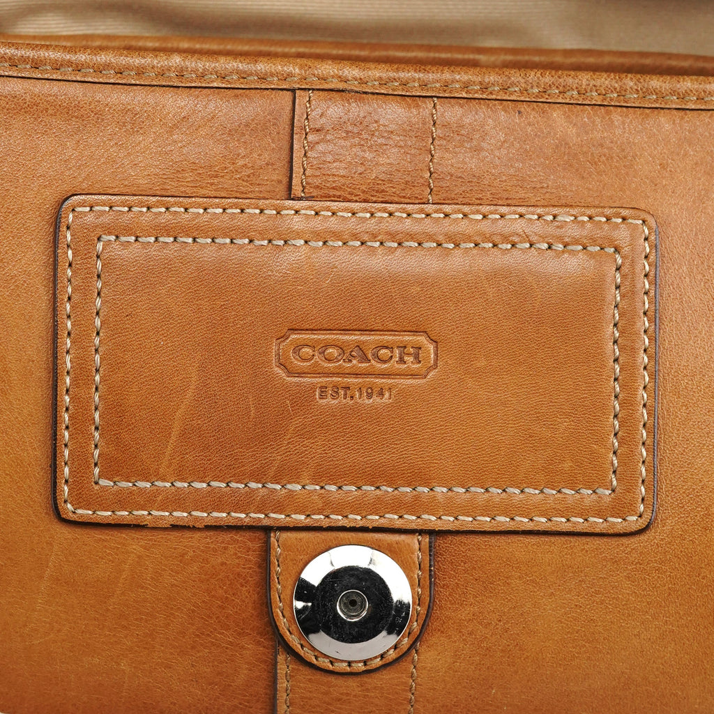 8A05 Tan Leather Soho Shoulder Bag
