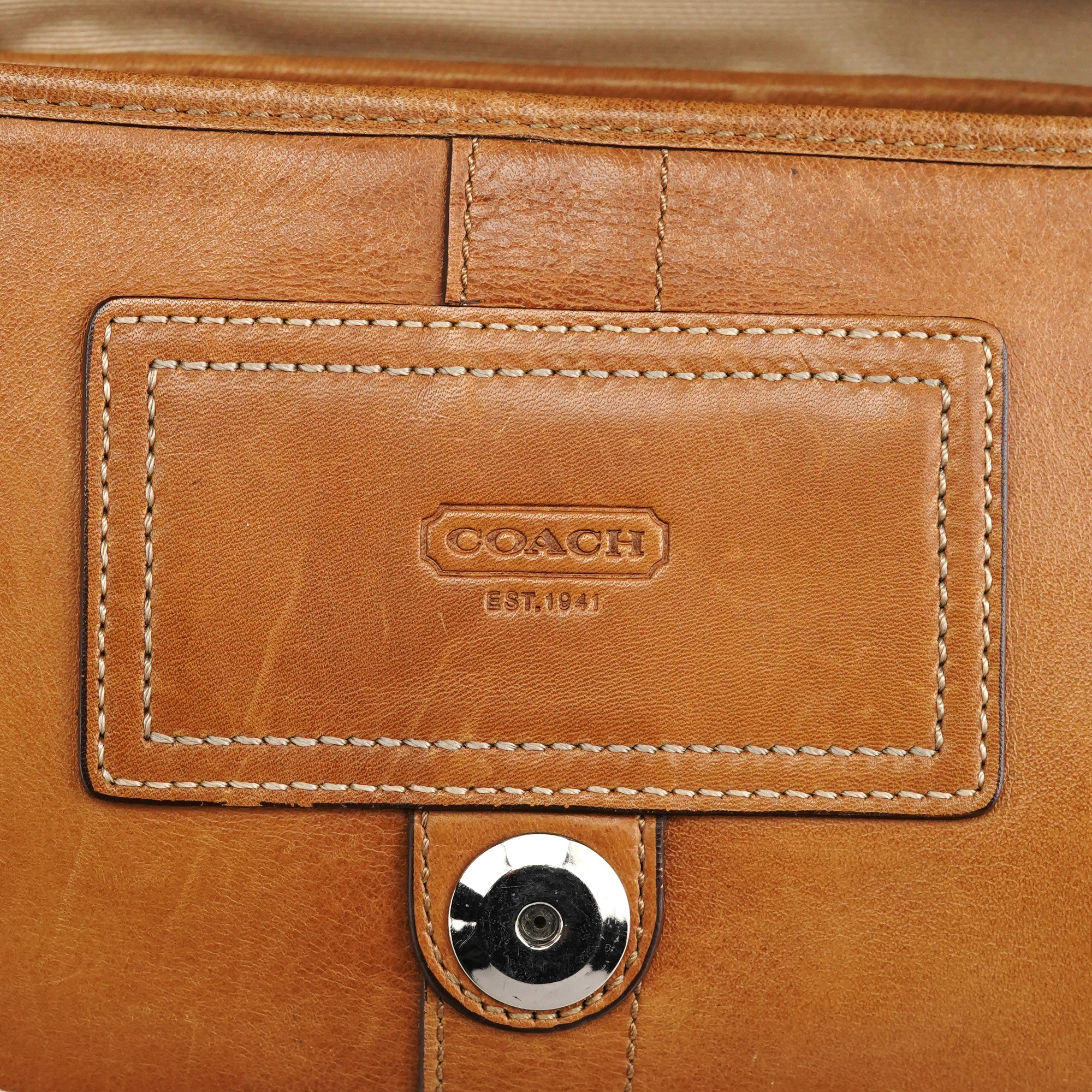 8A05 Tan Leather Soho Shoulder Bag