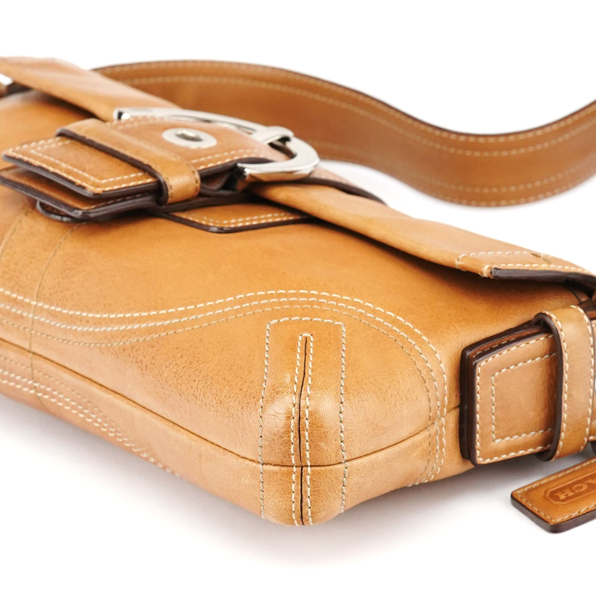 8A05 Tan Leather Soho Shoulder Bag