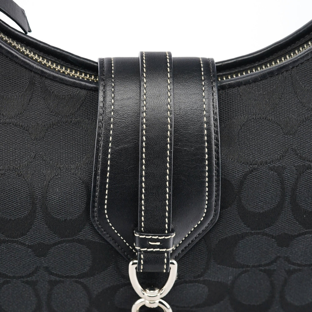 8K03 Large Black Soho Shoulder Bag