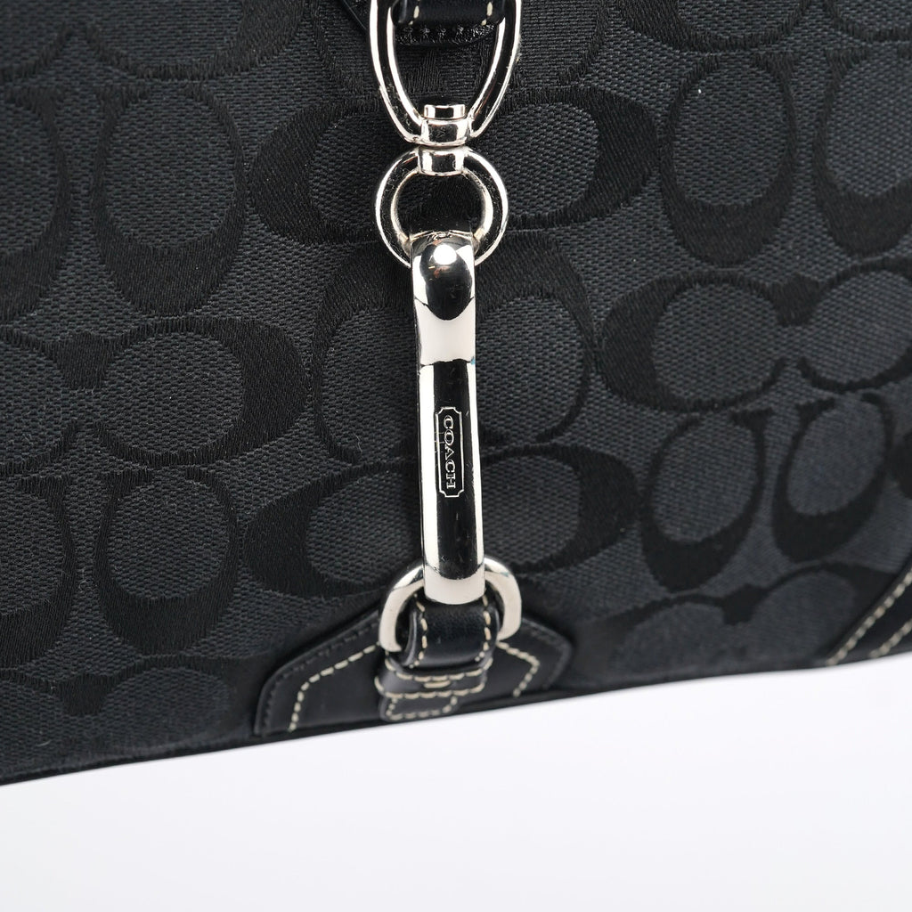 8K03 Large Black Soho Shoulder Bag