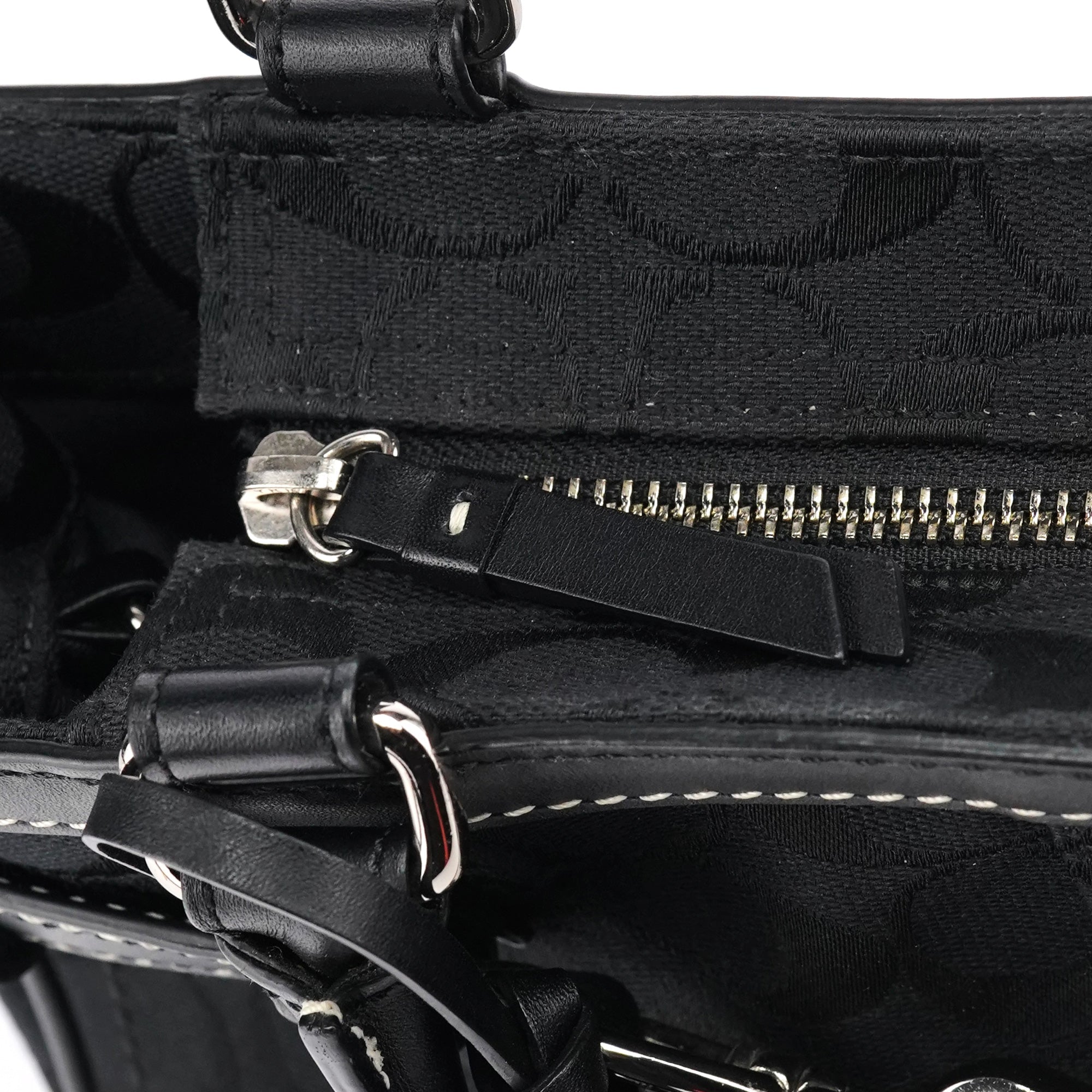 8K06 Black Signature Hamptons Tote Bag