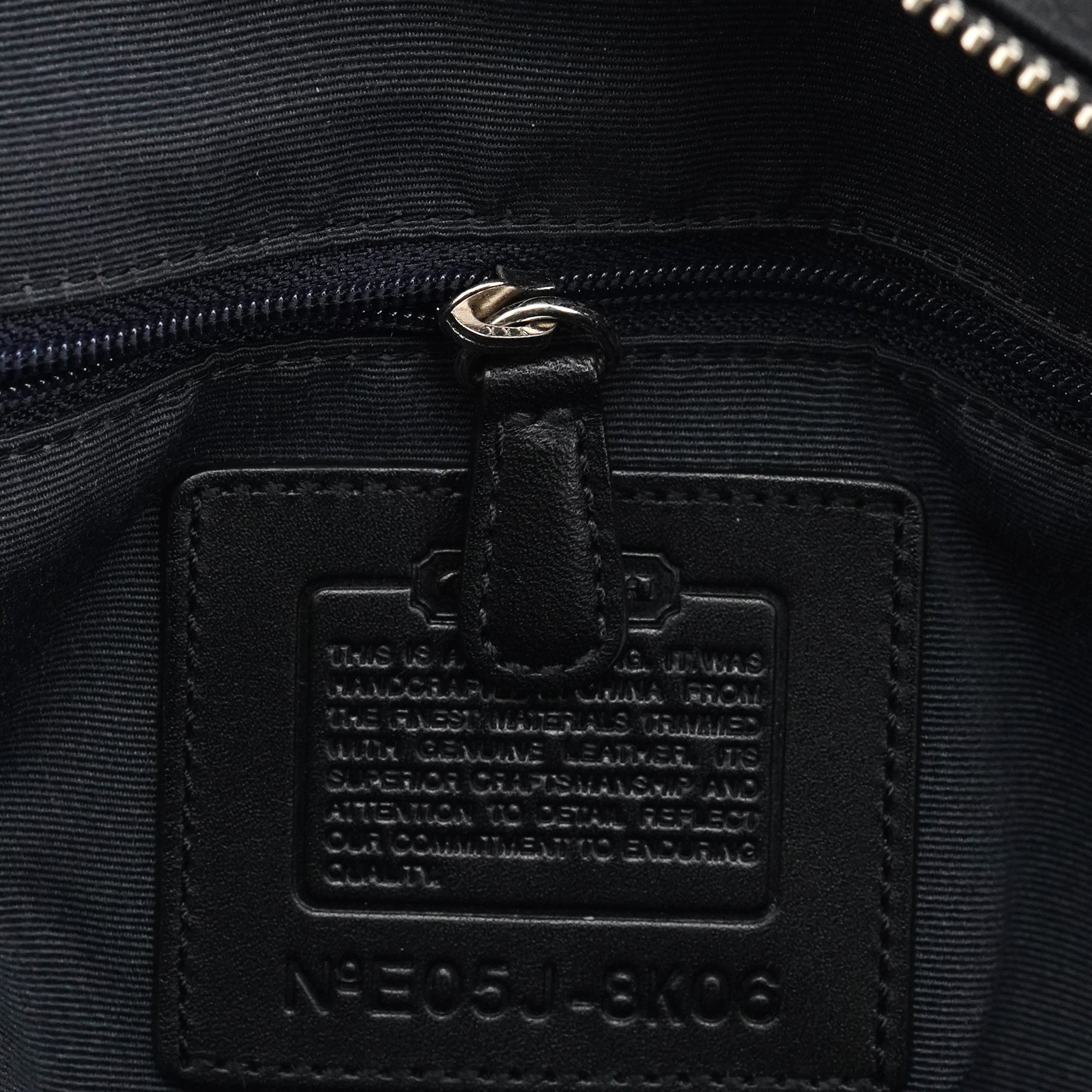 8K06 Black Signature Hamptons Tote Bag