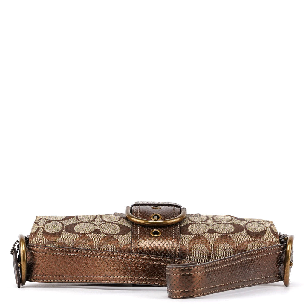 8K38 Beige Signature C Soho Shoulder Bag