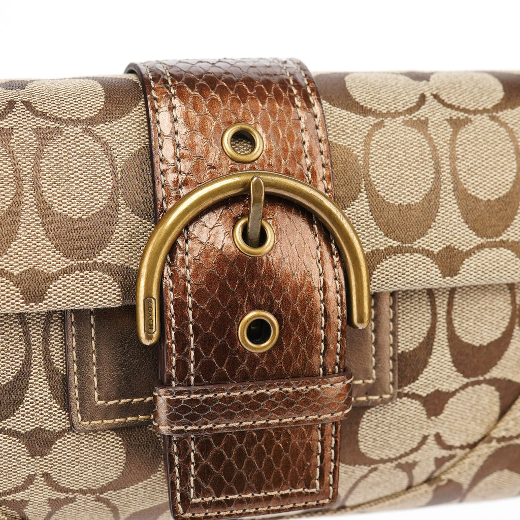 8K38 Beige Snakeskin Embossed Soho Bag