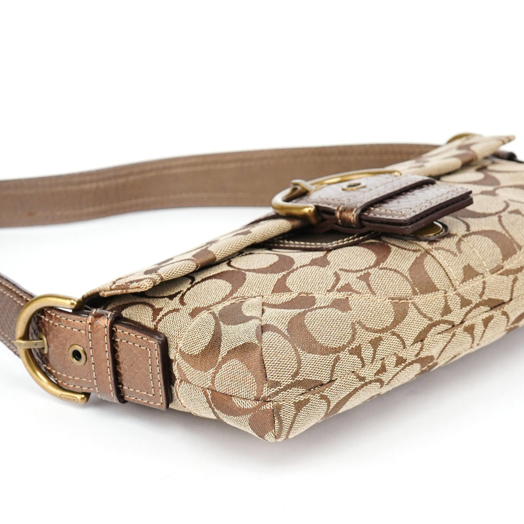 8K38 Beige Snakeskin Embossed Soho Bag