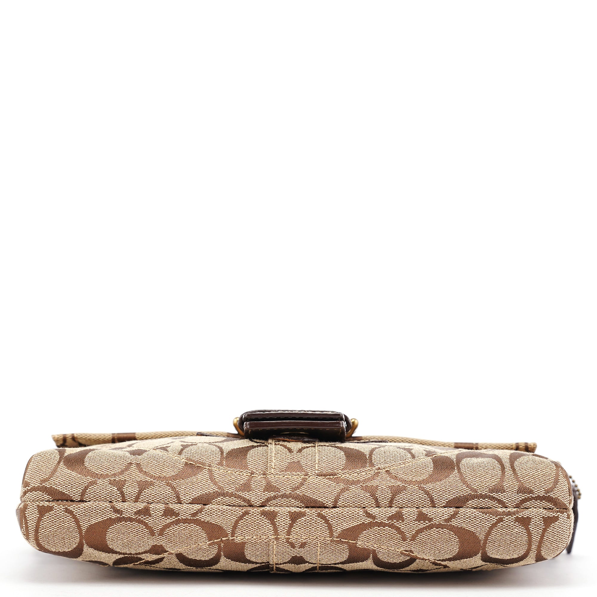 8K38 Beige Snakeskin Embossed Soho Bag