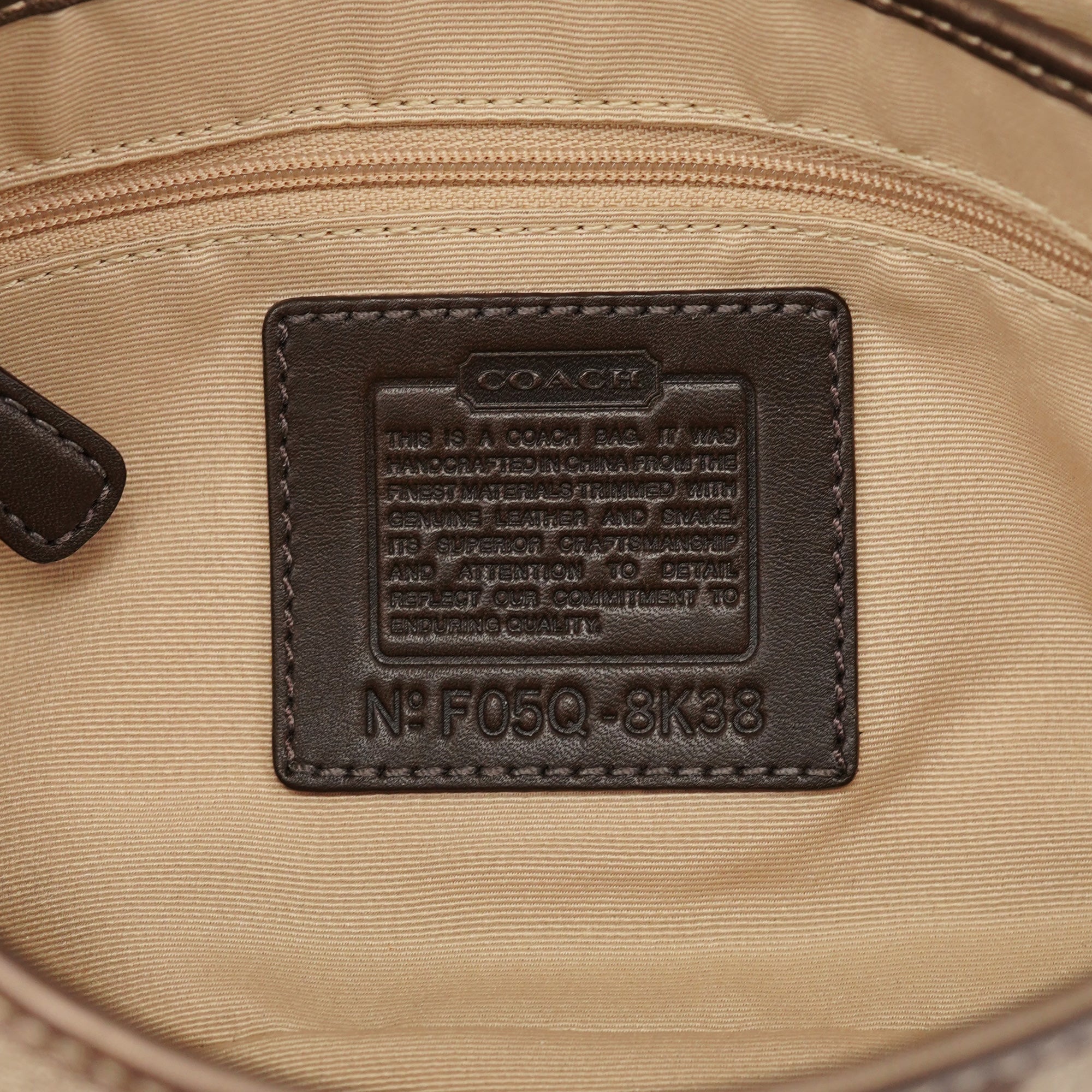8K38 Beige Snakeskin Embossed Soho Bag
