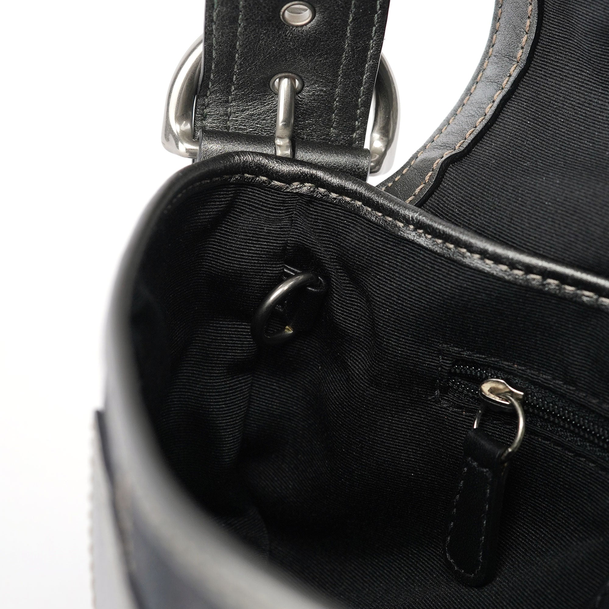 8K38 Black Snakeskin Soho Shoulder Bag