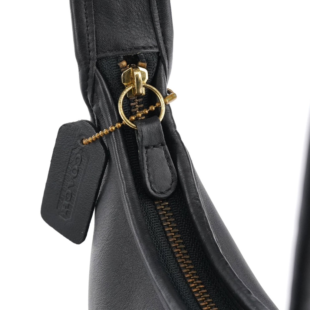9020 Black Leather Ergo Shoulder Bag