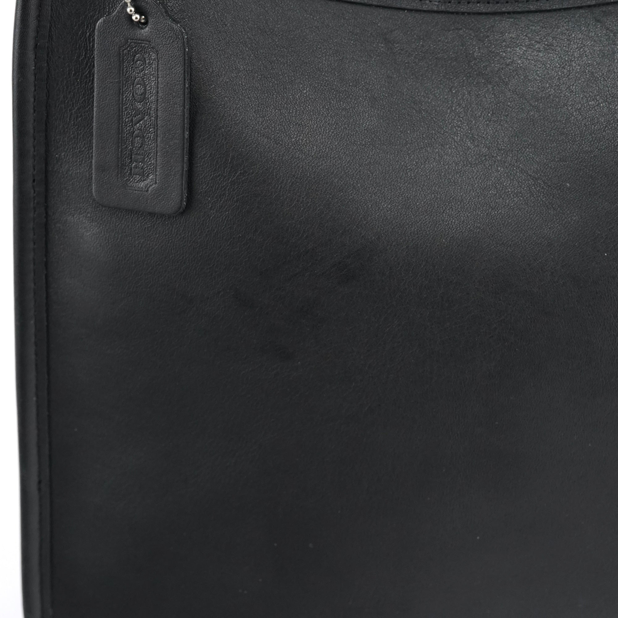 9073 Black Leather Shoulder Bag