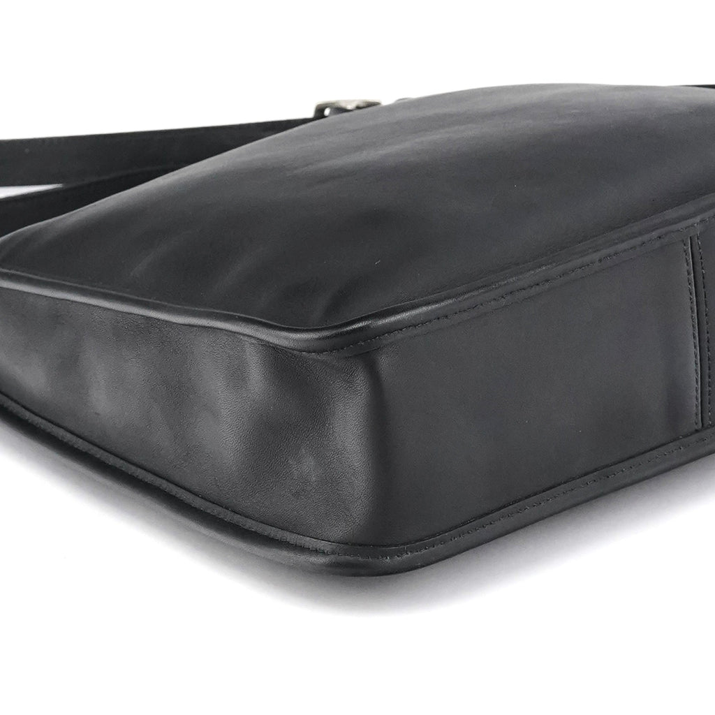 9073 Black Leather Shoulder Bag