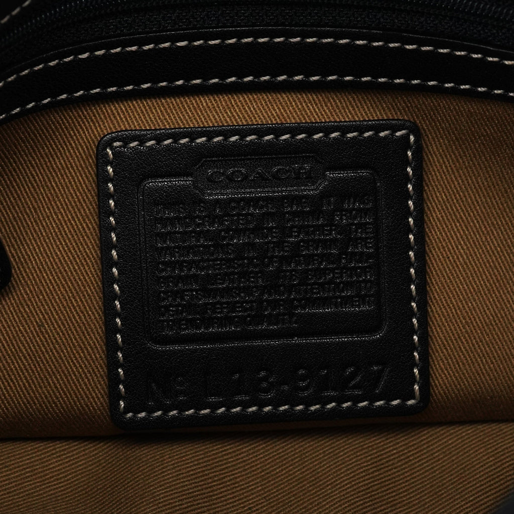 9127 Black Leather Classic Soho Shoulder Bag