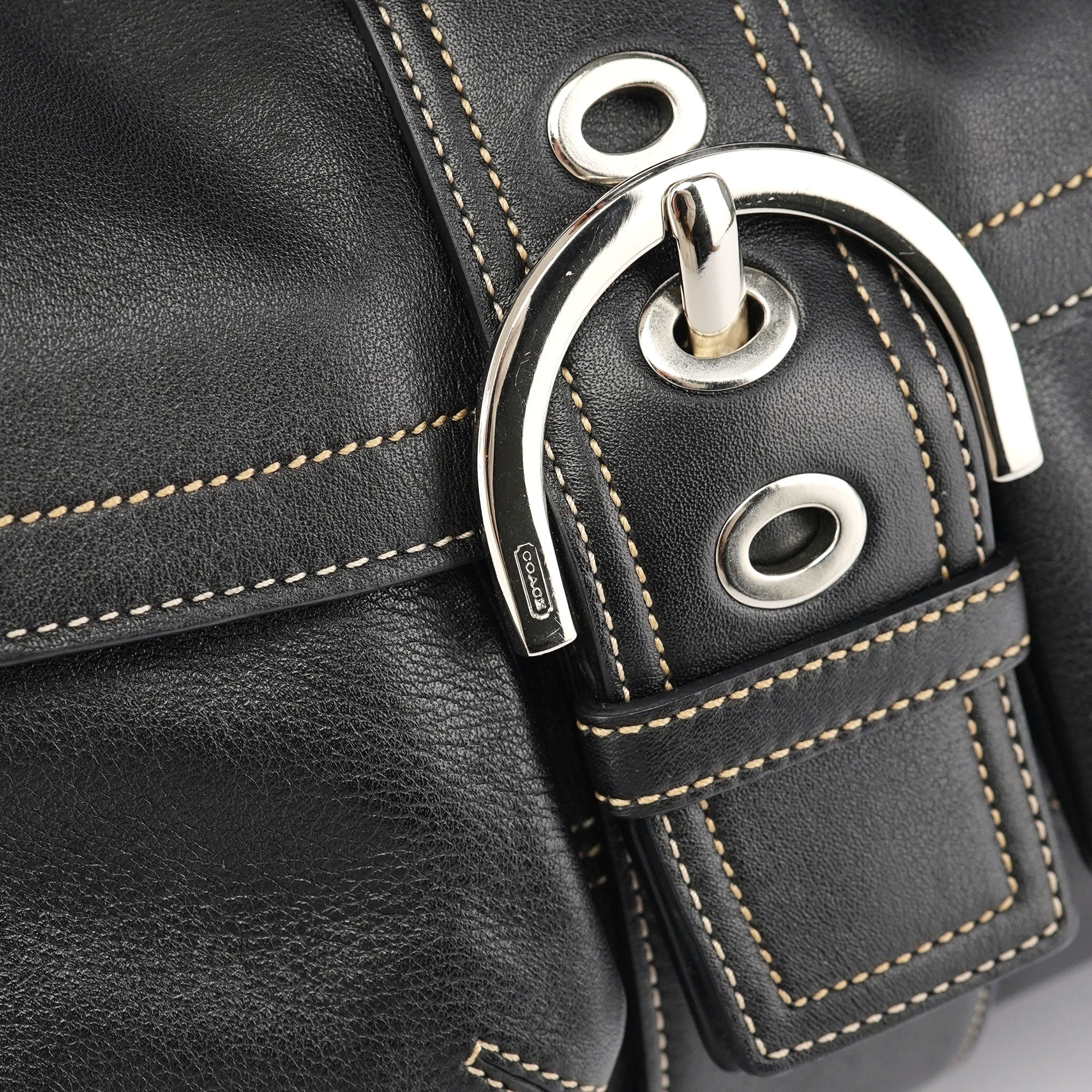 9434 Black Leather Soho Shoulder Bag