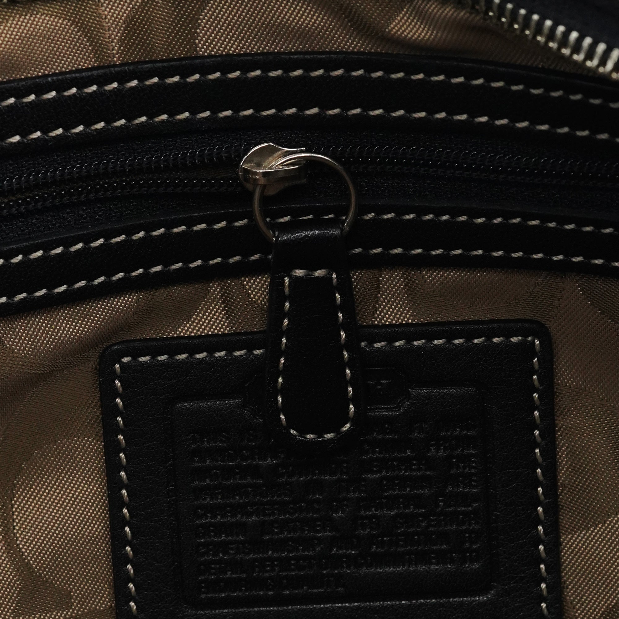 9541 Black Leather Soho Shoulder Bag