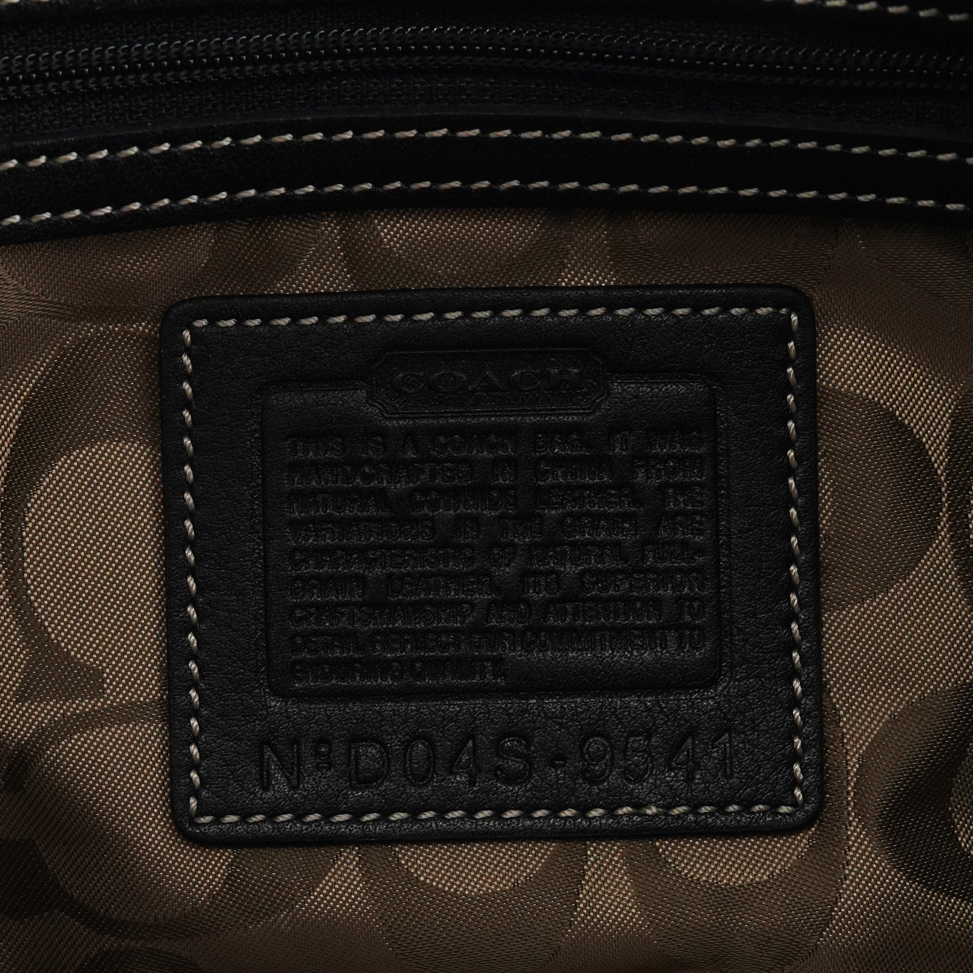 9541 Black Leather Soho Shoulder Bag