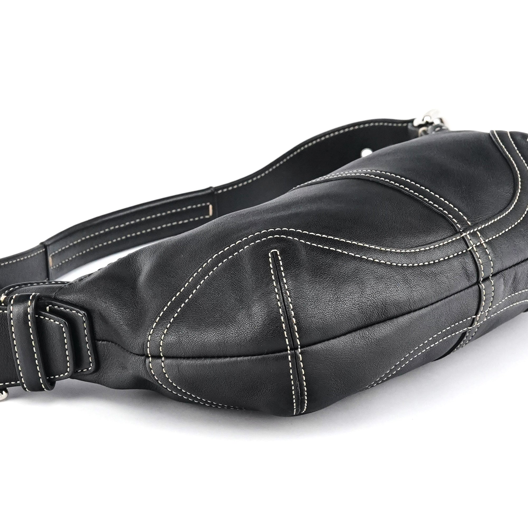 9541 Black Leather Soho Shoulder Bag