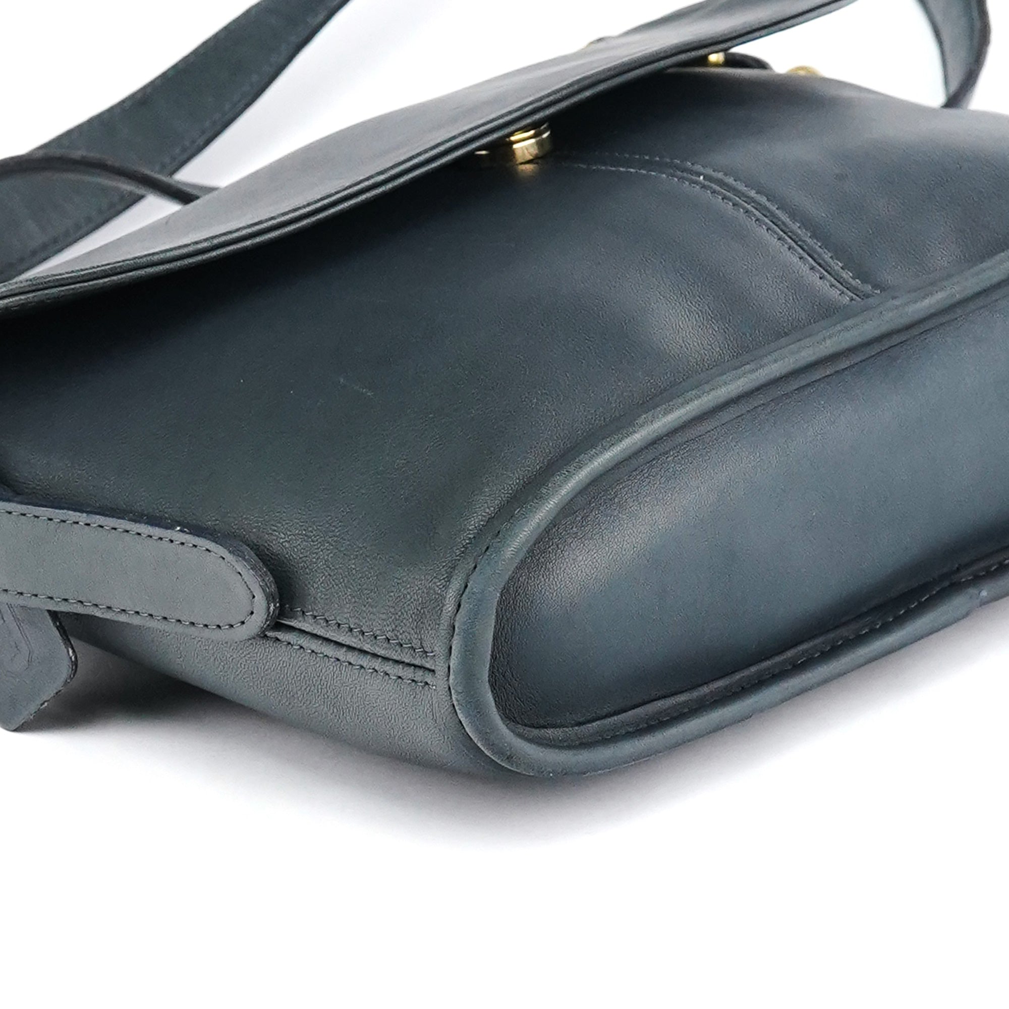 9807 Midnight Navy Leather Flap Shoulder Bag
