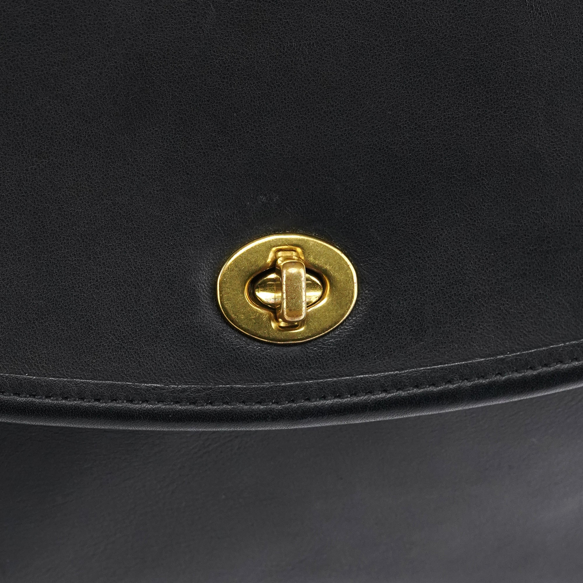 9977 Black Leather 2-Way Top Handle Bag