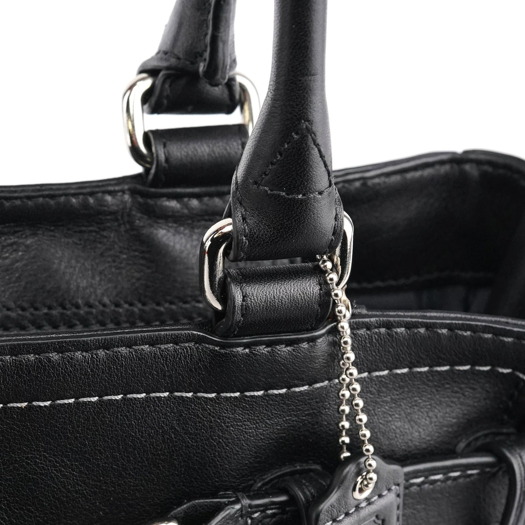 F08A70 Black Leather Hamptons Tote Bag