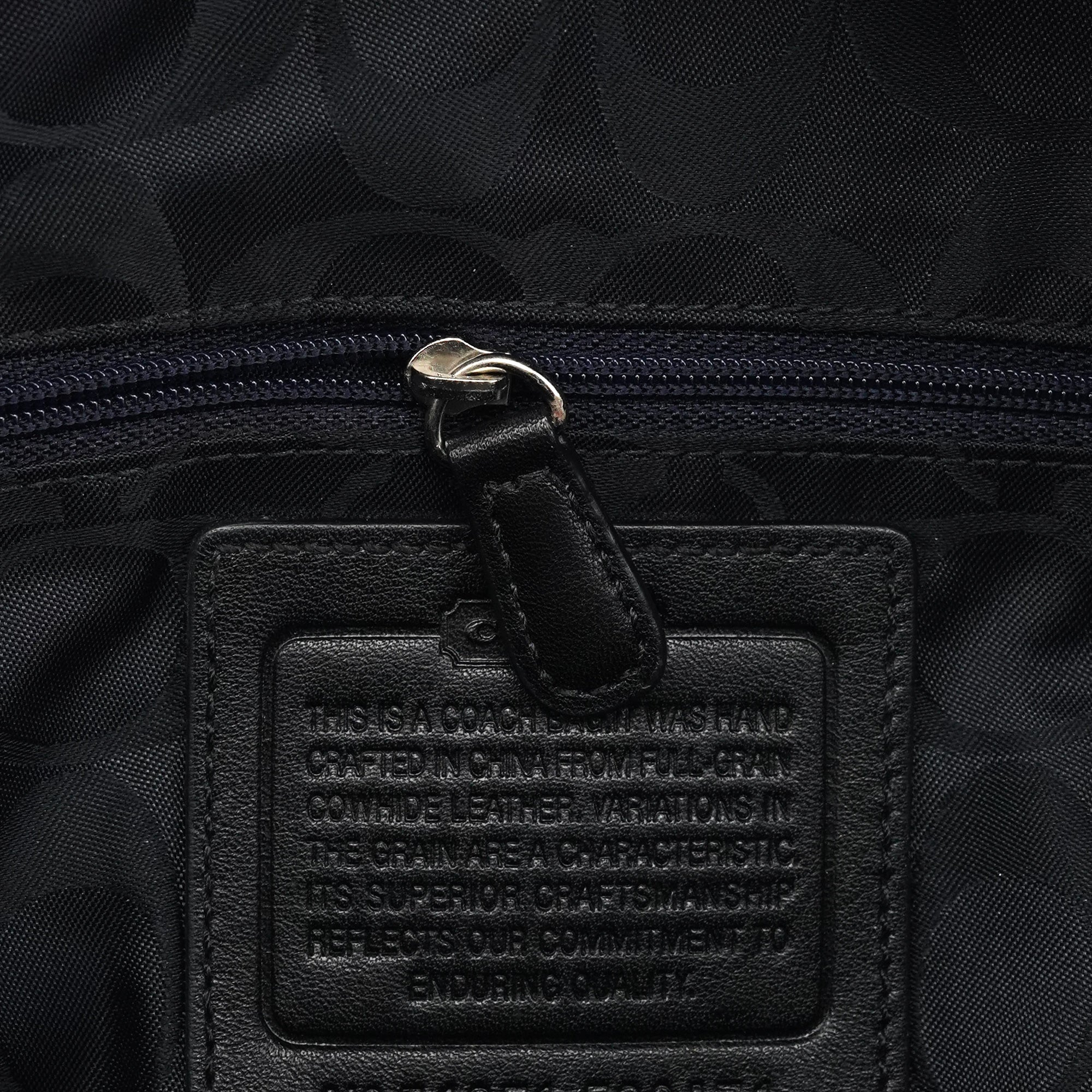F08A71 Black Leather Hamptons Tote Bag
