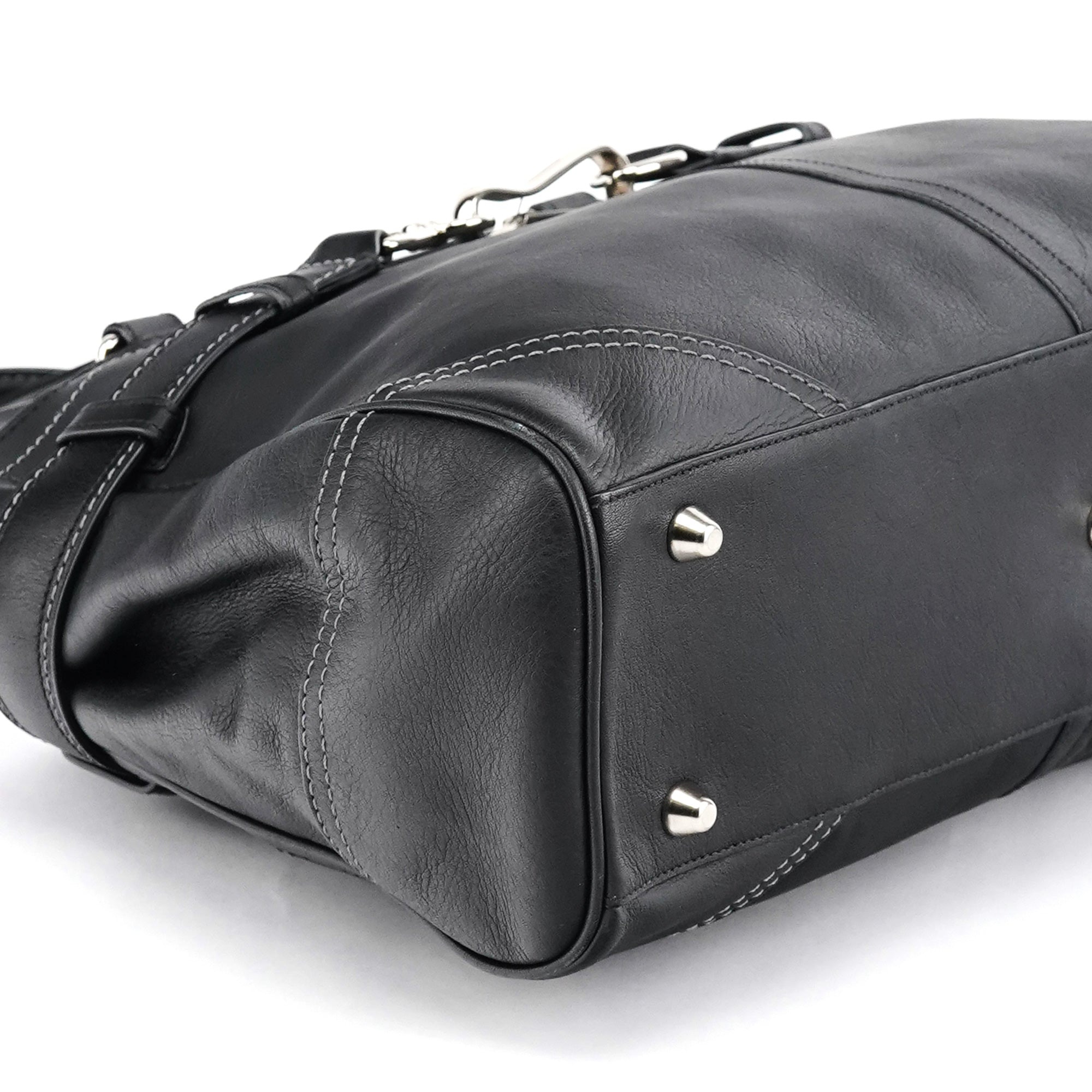F08A71 Black Leather Hamptons Tote Bag