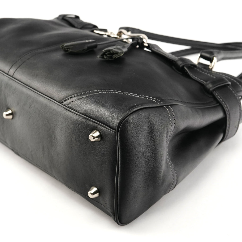 F08A71 Black Leather Hamptons Tote Bag