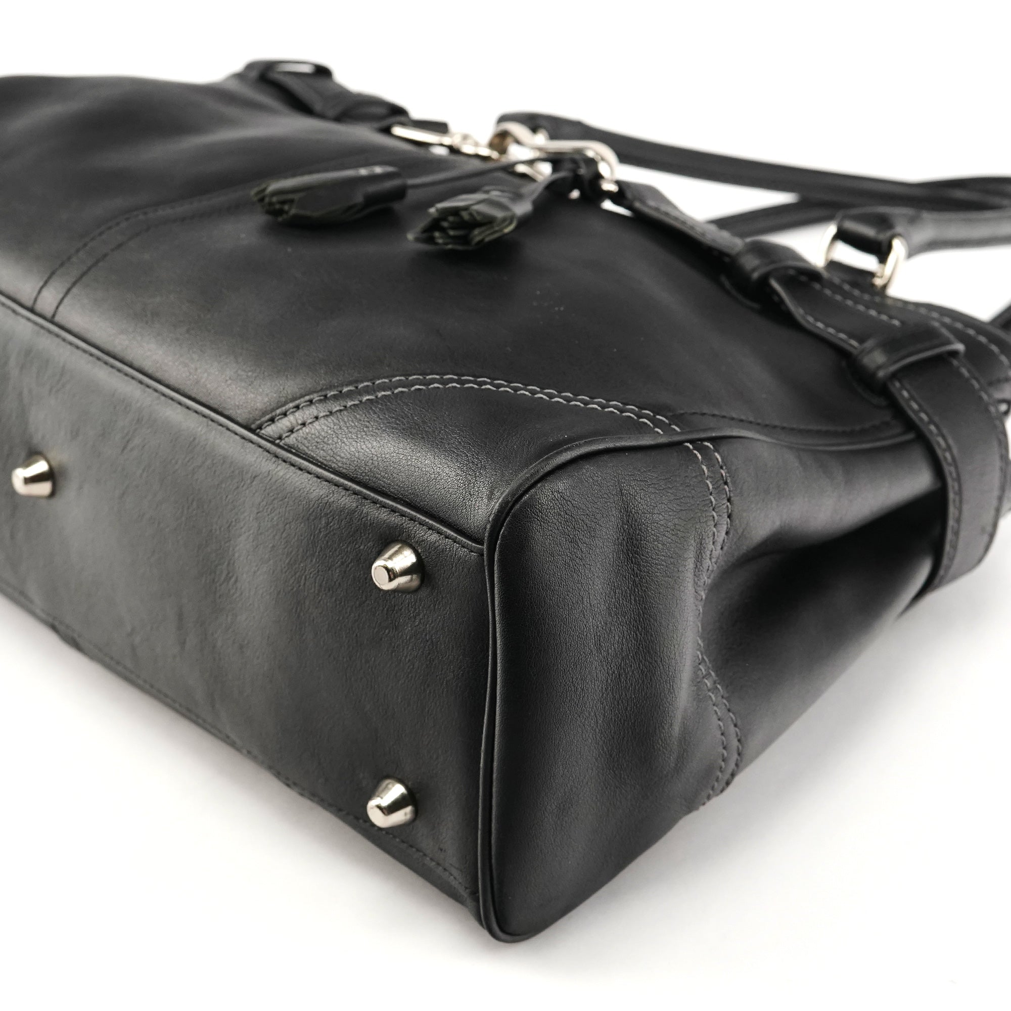 F08A71 Black Leather Hamptons Tote Bag