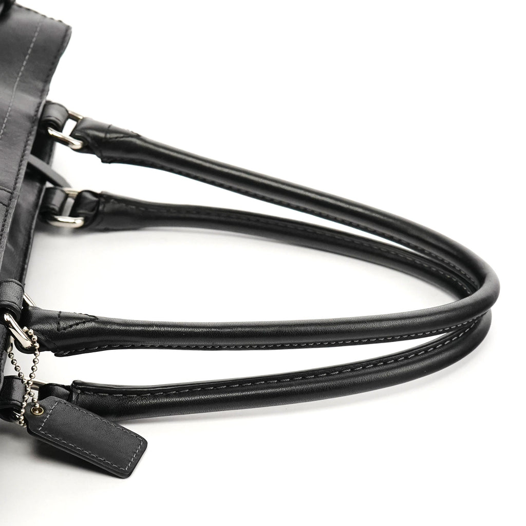F08A71 Black Leather Hamptons Tote Bag