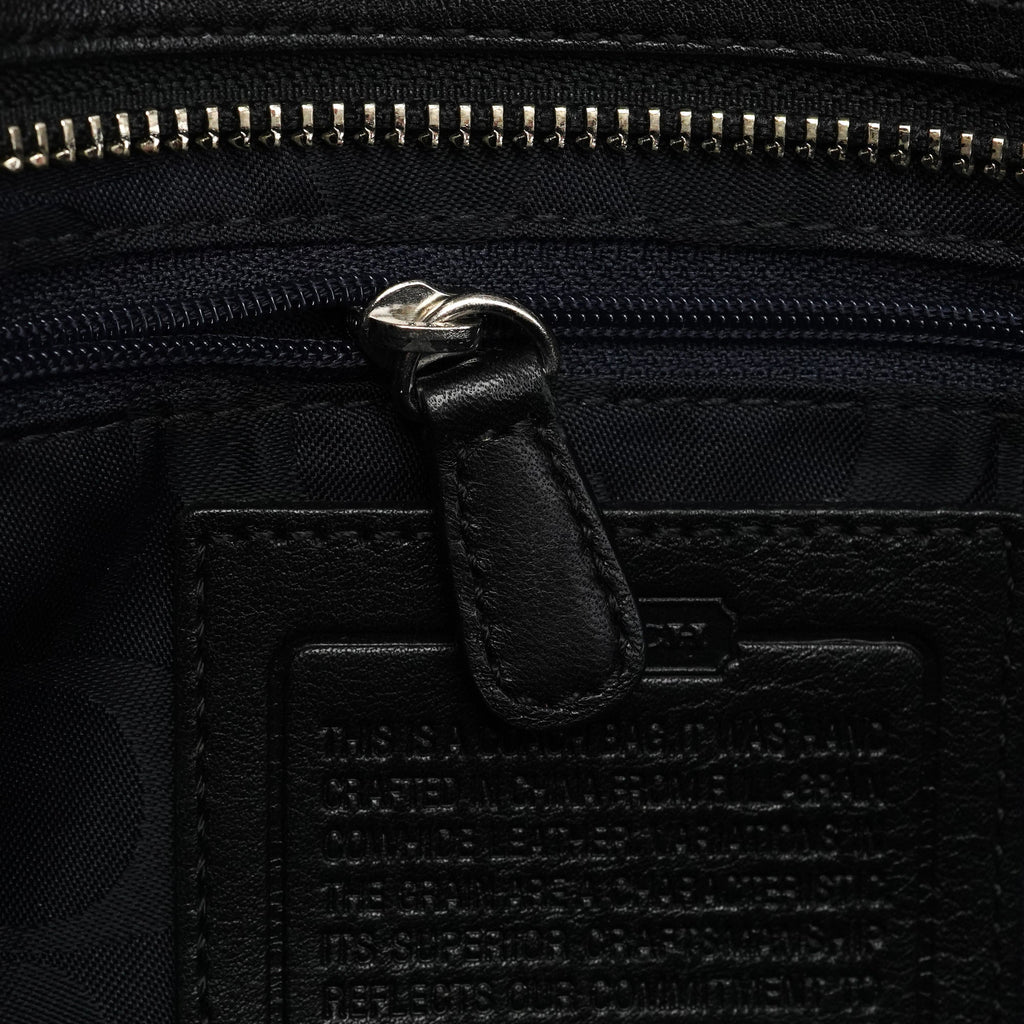 F08A71 Black Leather Hamptons Tote Bag